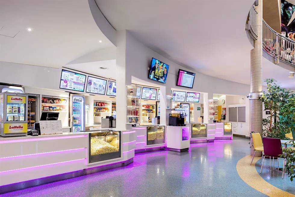 Metropol Kino mit 4DX Fotoshow