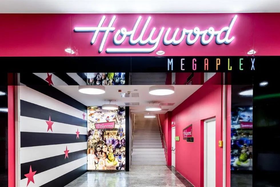 Hollywood Megaplex SCN